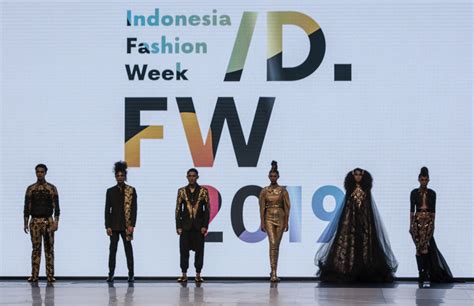 Jakarta Fashion Week 2019: Eine farbenfrohe Explosion indonesischer Kreativität und Innovation